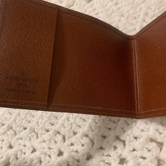 Authentic Louis Vuitton Taiga Card Case Ticket Holder - Picture 9 of 9